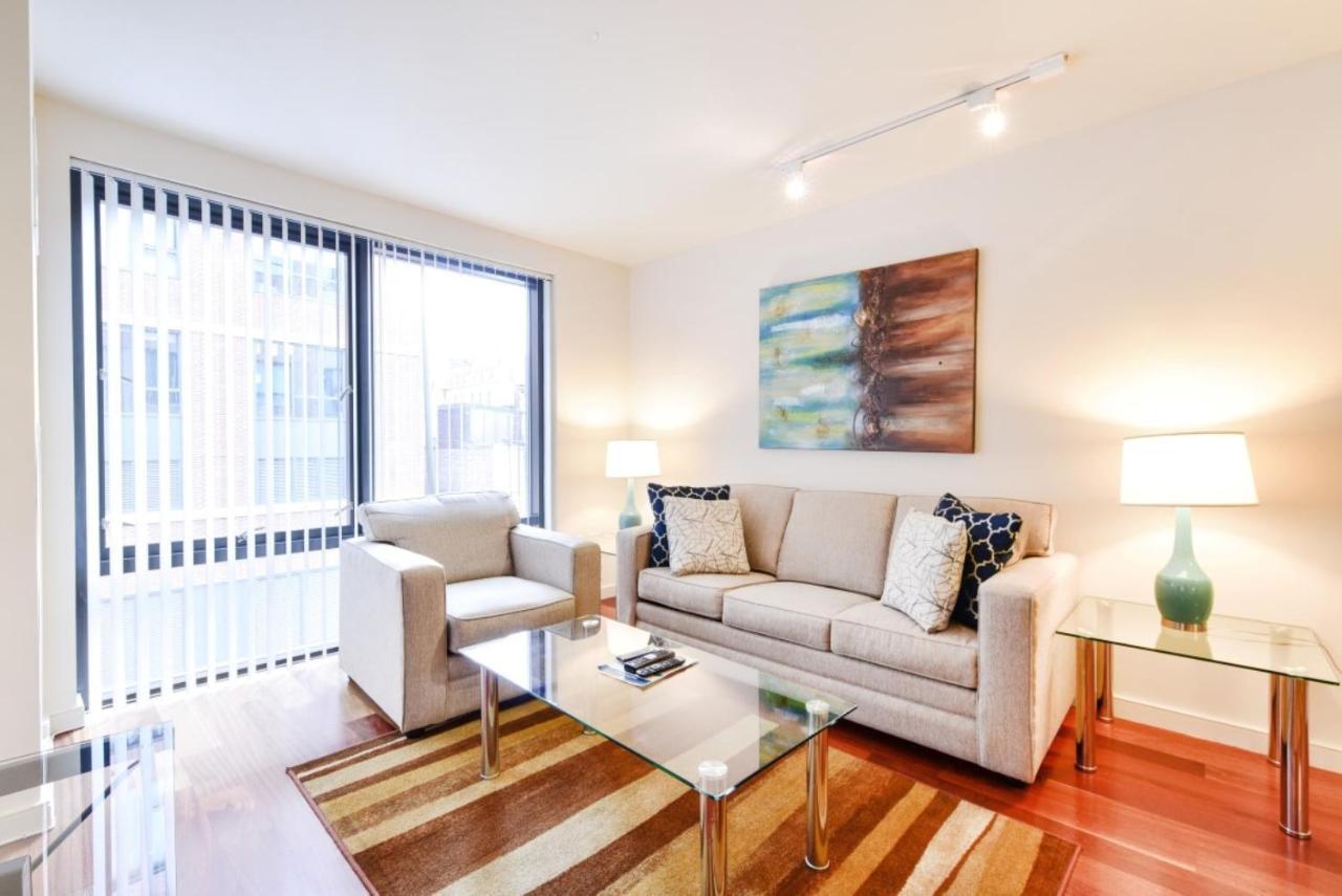 Global Luxury Suites At Boston Garden Bagian luar foto