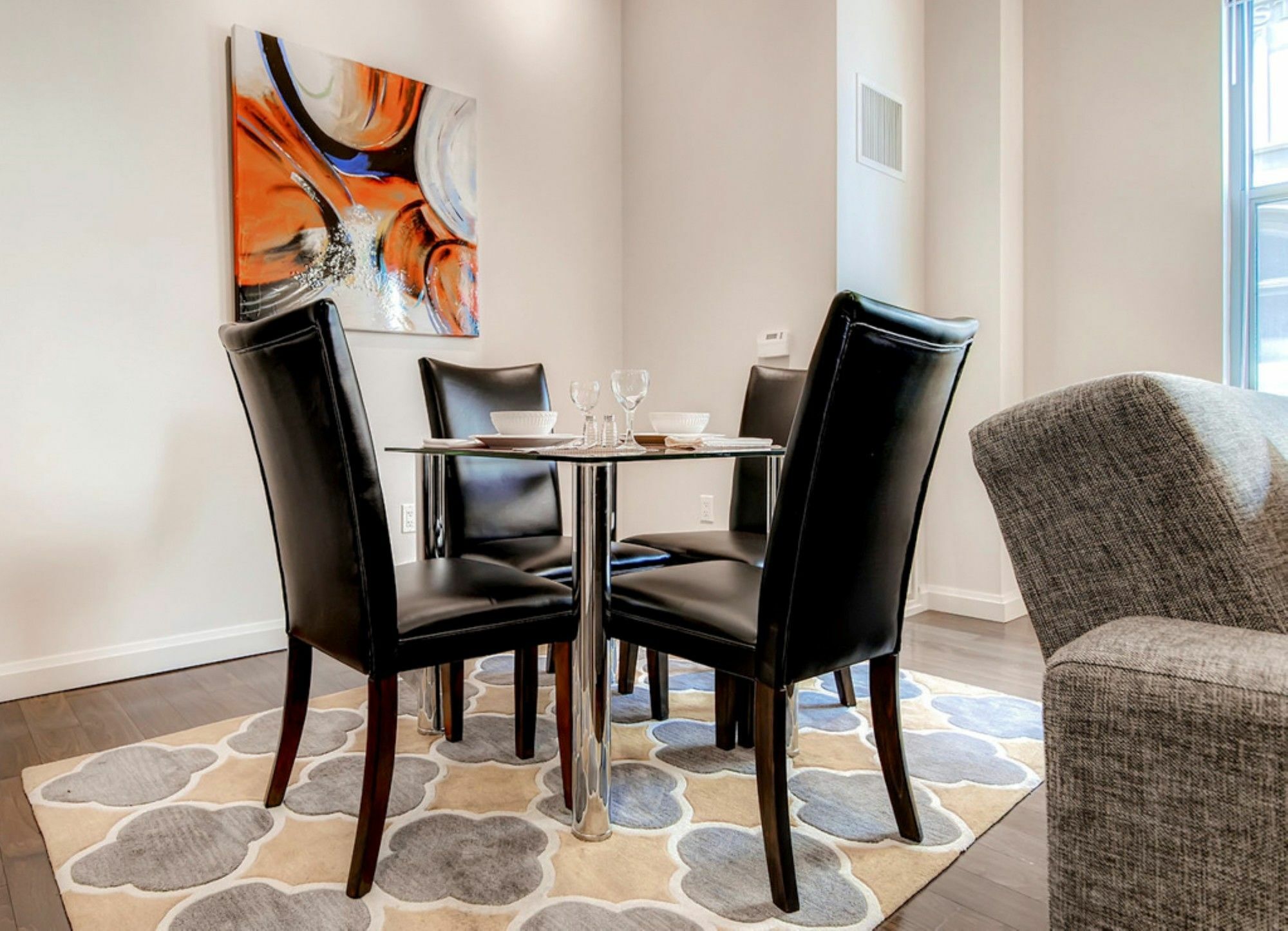 Global Luxury Suites At Boston Garden Bagian luar foto
